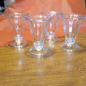 Elegant Clear Glass Dessert Cups Set of 4